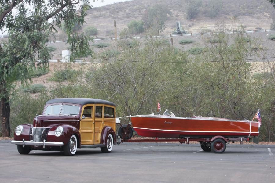  Ford DeLuxe Station Wagon Light Custom 1940 года  (фото 1 из 1)